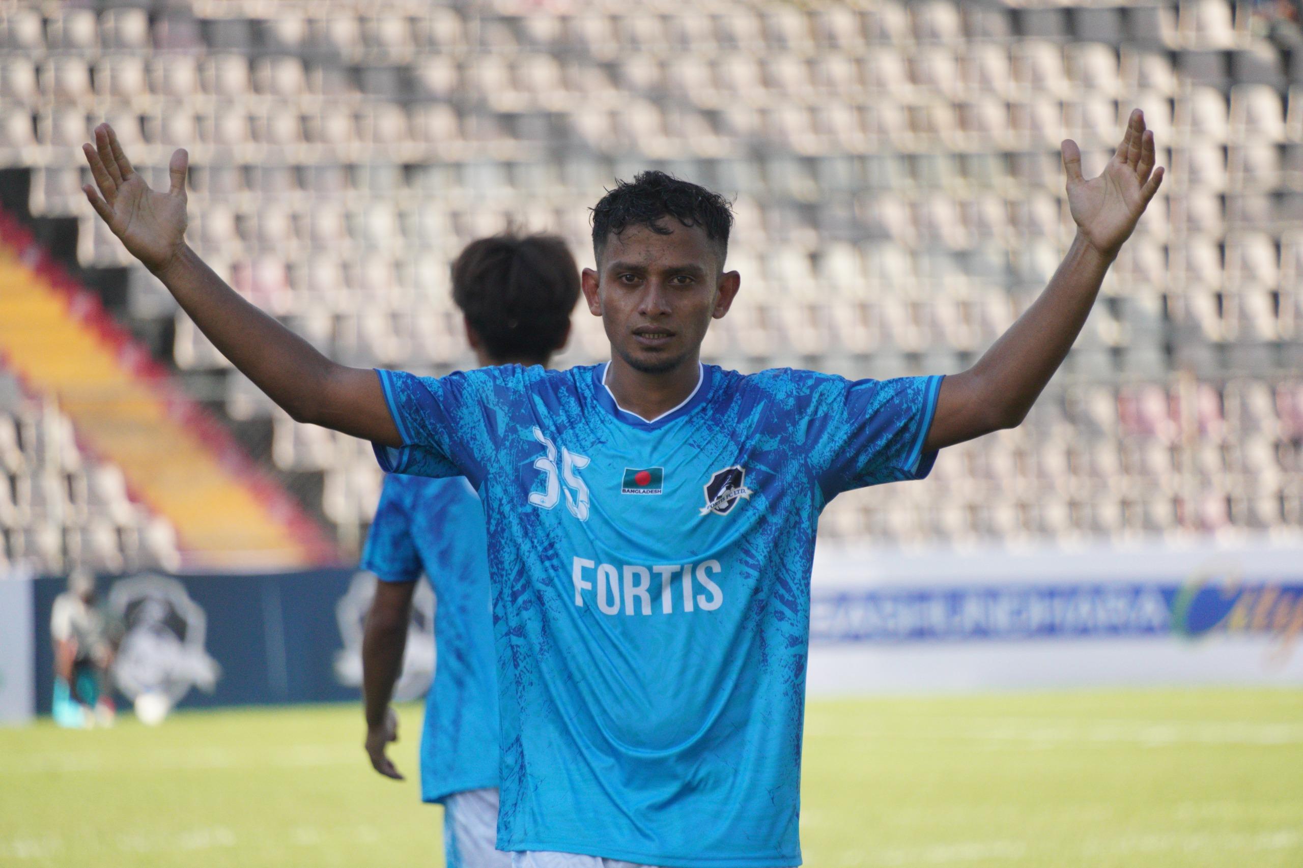সংযুক্ত ছবি